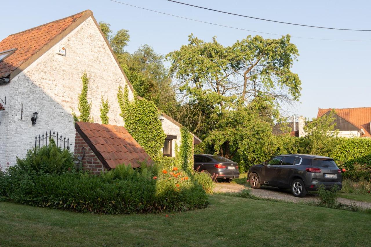 La Bergerie Chambre D'Hotes Leuze-en-Hainaut Exteriör bild